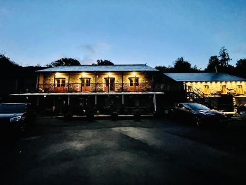 The Falcon Inn Retreat 2