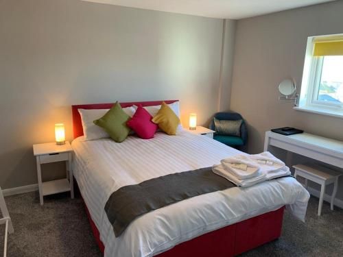 The Greenwich Rooms - Burger & Bird Bar & Restaurant 3