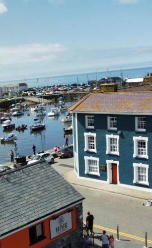 Hive Townhouse -1 estrellas en Aberaeron