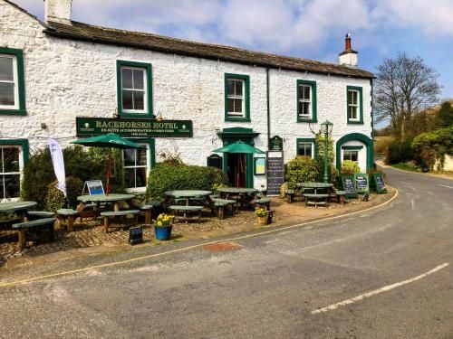 The Racehorses Hotel 2