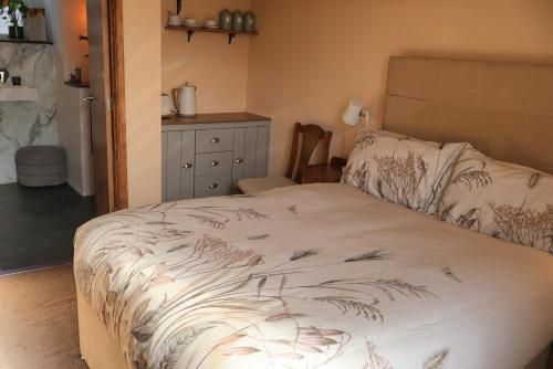 Lighthouse cottage 2