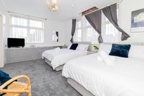 Contractor Hotel Stays, Big Groups, Free Parking 2