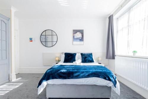 Contractor Hotel Stays, Big Groups, Free Parking -1 estrellas en Rogerstone