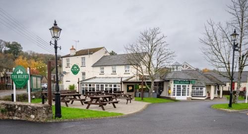 The Belfry, Littldean 2 estrellas en Little Dean
