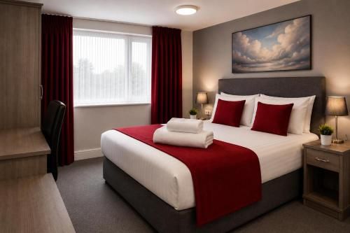 Saram Lodge Dudley 2