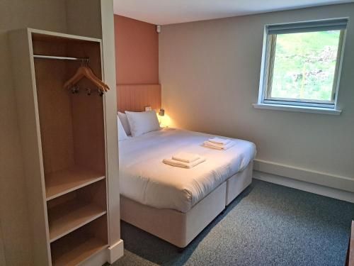 An Spiris Accommodation at Dundreggan Rewilding Centre 3