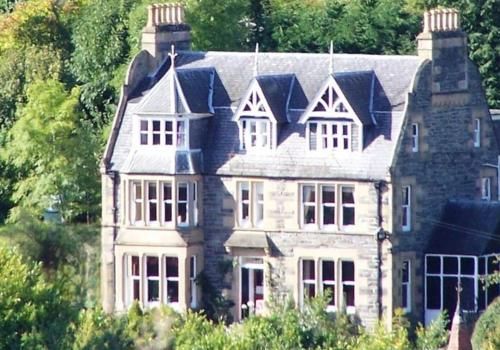 The Retreat Hotel 2