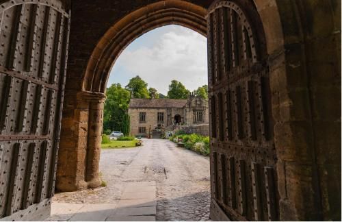 Whalley Abbey - B&B and Retreat House 3
