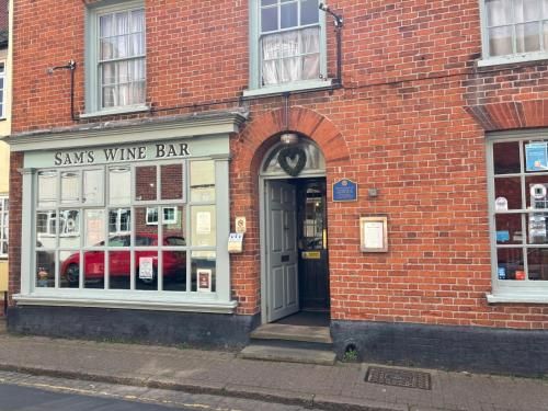 Sams Wine Bar Harwich ltd 2