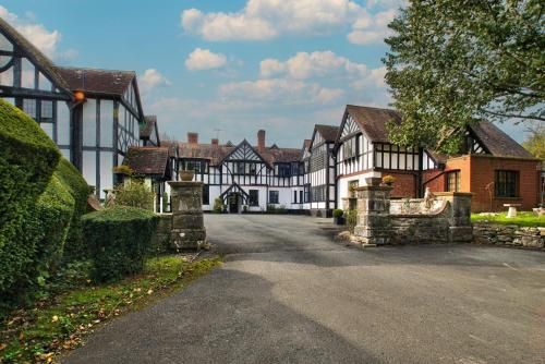 Caer Beris Manor By Group Retreats 4 estrelas em Builth Wells