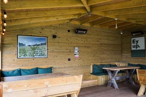 Redmire Village Pub 2