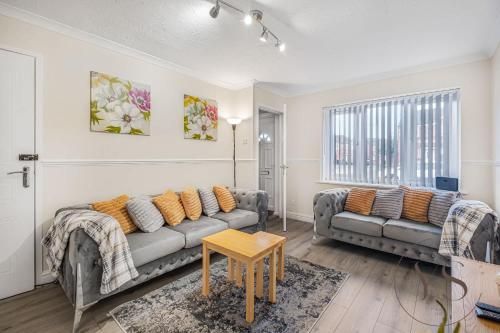 Tipton 3BR Home – Netflix Wi-Fi Driveway 2