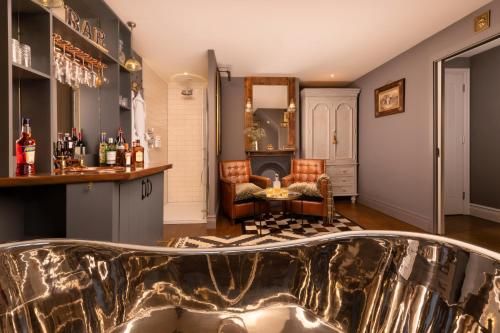 The Barth Room at Cheshire Boutique Barns 3
