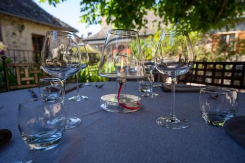 Hôtel-Restaurant Au Moulin d'Alexandre -1 étoiles à Sainte-Eulalie-dʼOlt