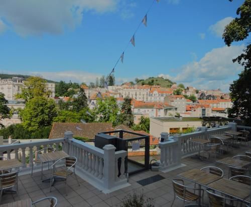Le Bellevue 3 estrellas en Châtel-Guyon