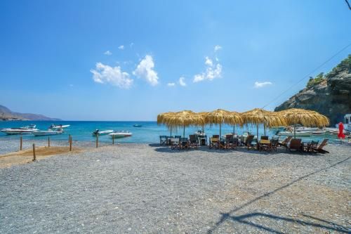 Manias Seaview Apartments 2
