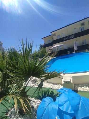 Oasis luxury apartments -1 estrellas en Monastirákion