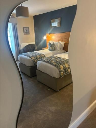 The Castle Coaching Inn 3