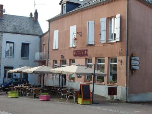 Le Lion D'or 2 estrellas en Ouroux en Morvan
