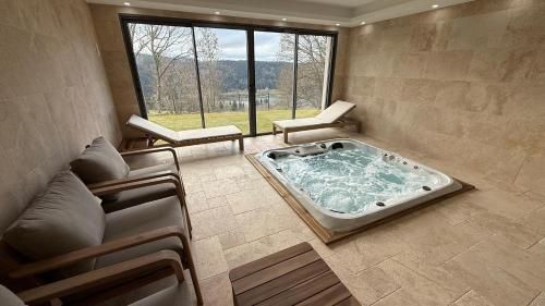 La Rose du Lac Hôtel Appart' -1 estrellas en Coucouron