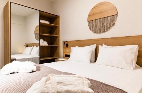 VASILAS Luxury Rooms & Suites 2