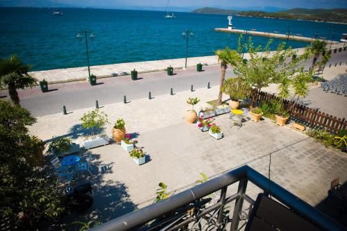 SeaFront Stone Suites 3