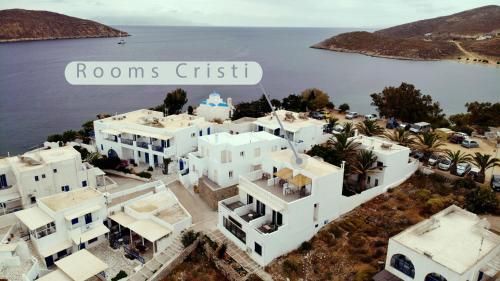 Cristi Rooms 3 estrellas en Livadion