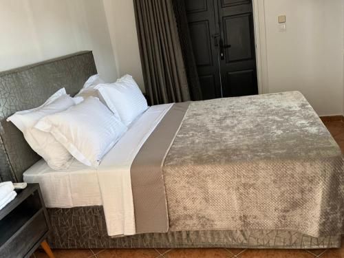 Kaloniki Rooms & Suites 2