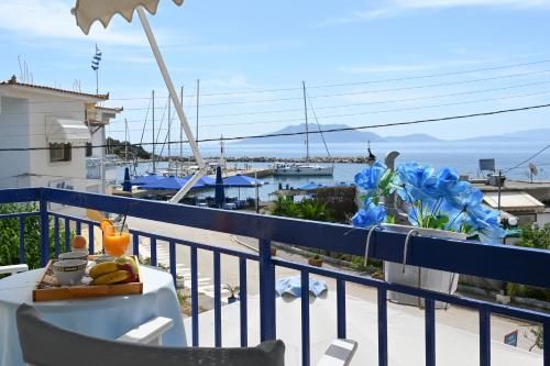 Hotel Avra 2