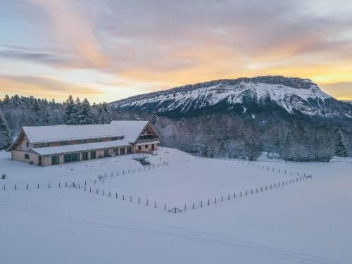 Chalet de la Villette -1 estrelas em Les Déserts