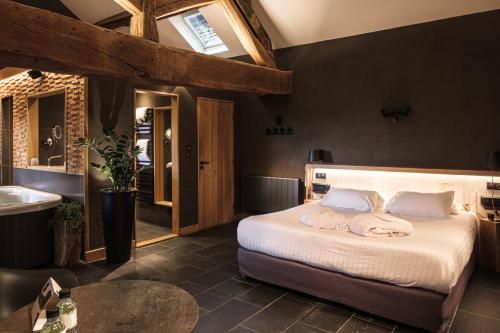 Le Domaine des Prés Verts Suites & Chambres avec Jacuzzi Privatif à Châteauneuf 2