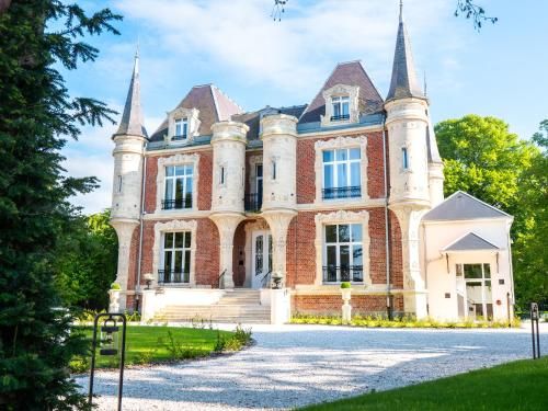 Hôtel Château Héloïse -1 estrellas en Mérélessart