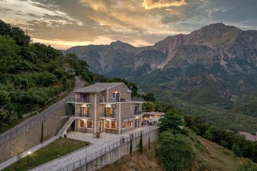 Lithorama Granitsa mountain rooms 3