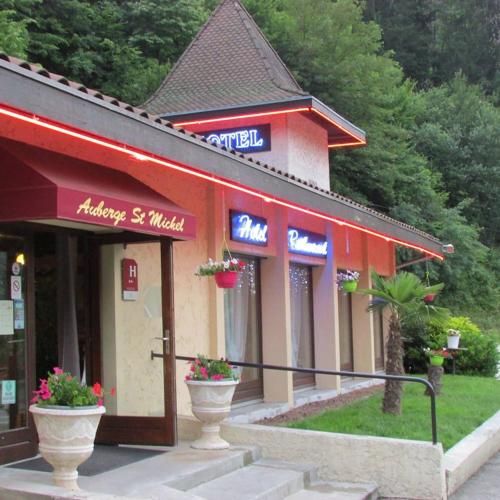 AUBERGE SAINT MICHEL 2 étoiles à Saint-Martin-dʼUriage