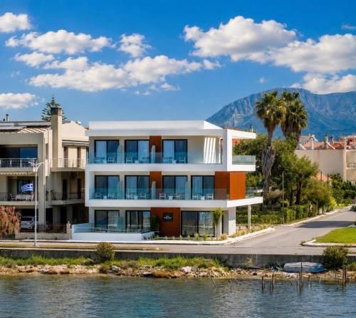 The Grand Blue Boutique Hotel 4 estrellas en Mesolongi