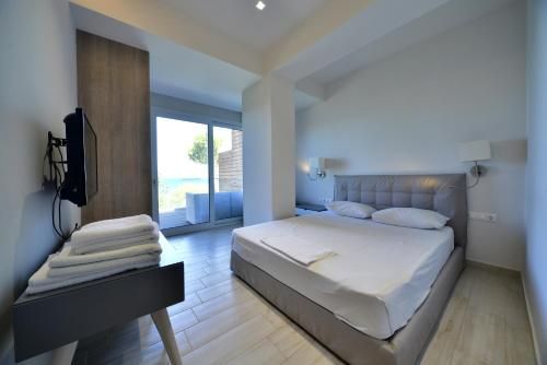 Hotel Kakanakos 3 estrellas en Loutra Oraias Elenis