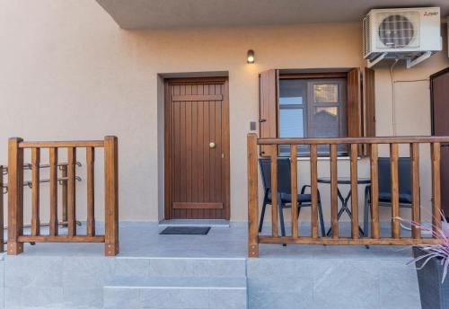 Meteora Living Rooms 2