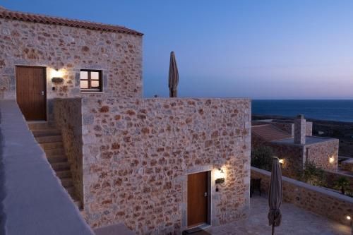 Anemos Suites Mani 3