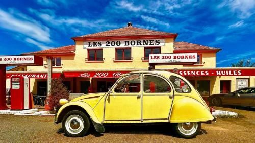 Logis Hôtel Les 200 Bornes 3