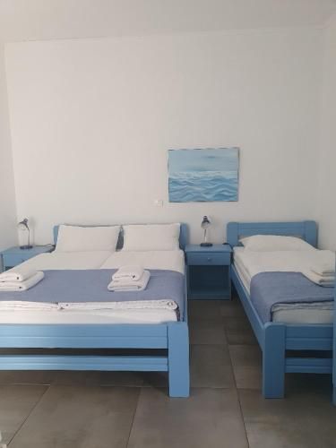 Babis & Popi Rooms and Studios 3