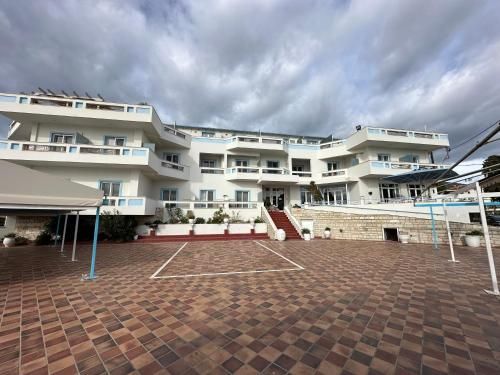 Scala Hotel 2