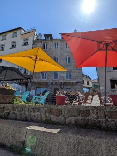 Chez Séb et Nico -1 estrellas en Saint-Alban-sur-Limagnole