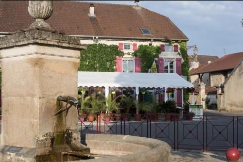 Hôtel restaurant de la fontaine 2 estrellas en Villiers-sur-Suize