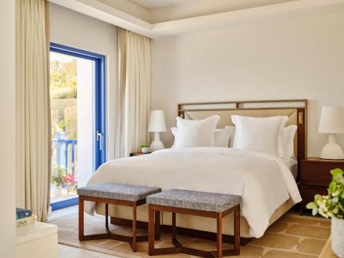 Four Seasons Hotel Mykonos 3