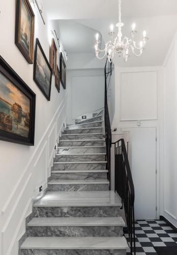 Lord Byron Luxury Suites 3