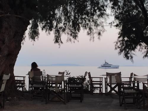 Georgoshouse Lykos beach Sfakia 2