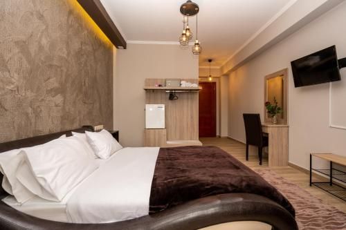 Hotel Epavlis 3