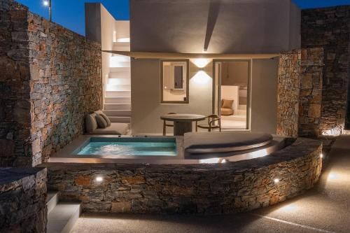 Pentanemi Folegandros 3
