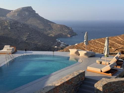 Pentanemi Folegandros -1 estrellas en Ano Meria