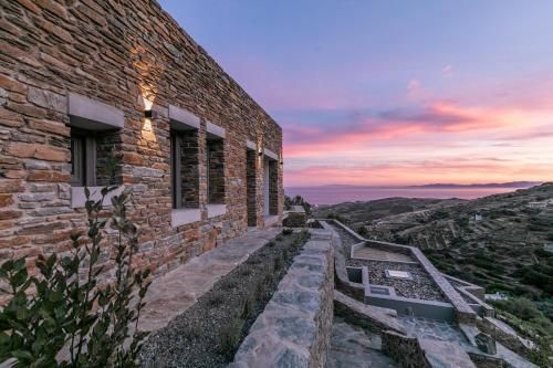 Tinos Dove Suites 3